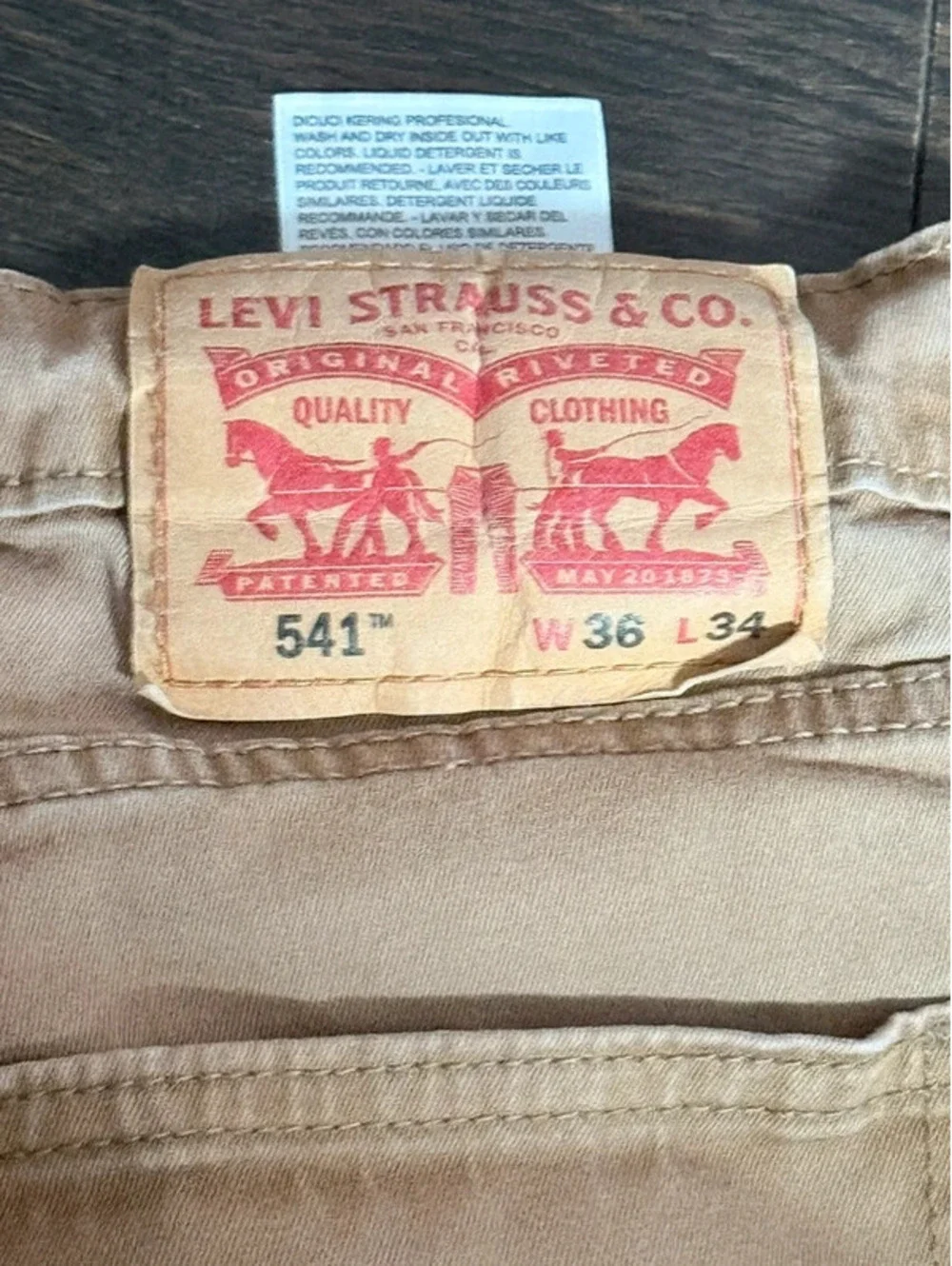 Levi’s 541 Men’s Jeans 36x34 Tan Athletic Taper Denim Pants 223